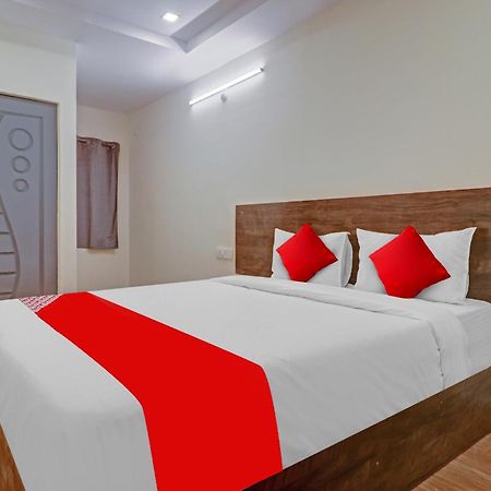 Hotel O R Square Bn Reddy Sururnagar Eksteriør billede