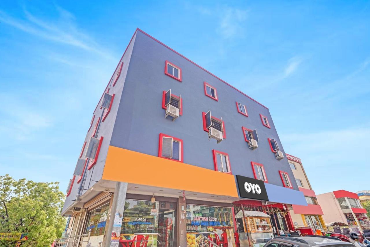 Hotel O R Square Bn Reddy Sururnagar Eksteriør billede
