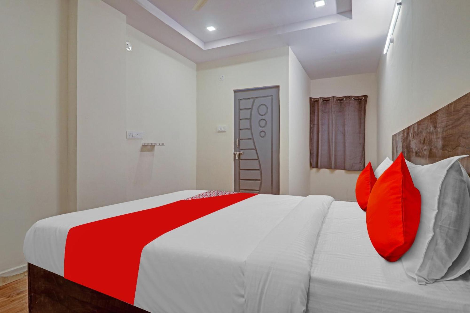 Hotel O R Square Bn Reddy Sururnagar Eksteriør billede