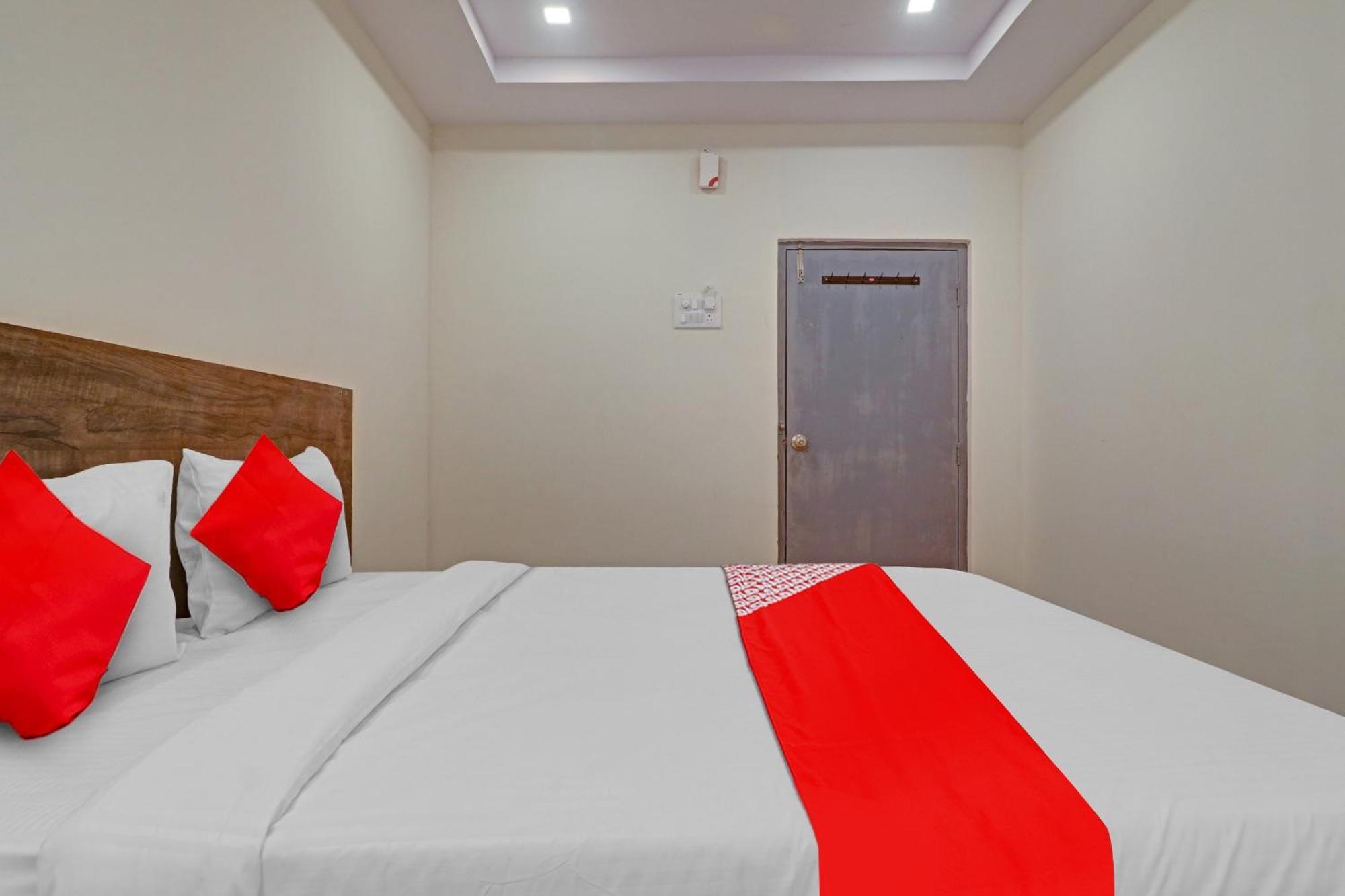 Hotel O R Square Bn Reddy Sururnagar Eksteriør billede