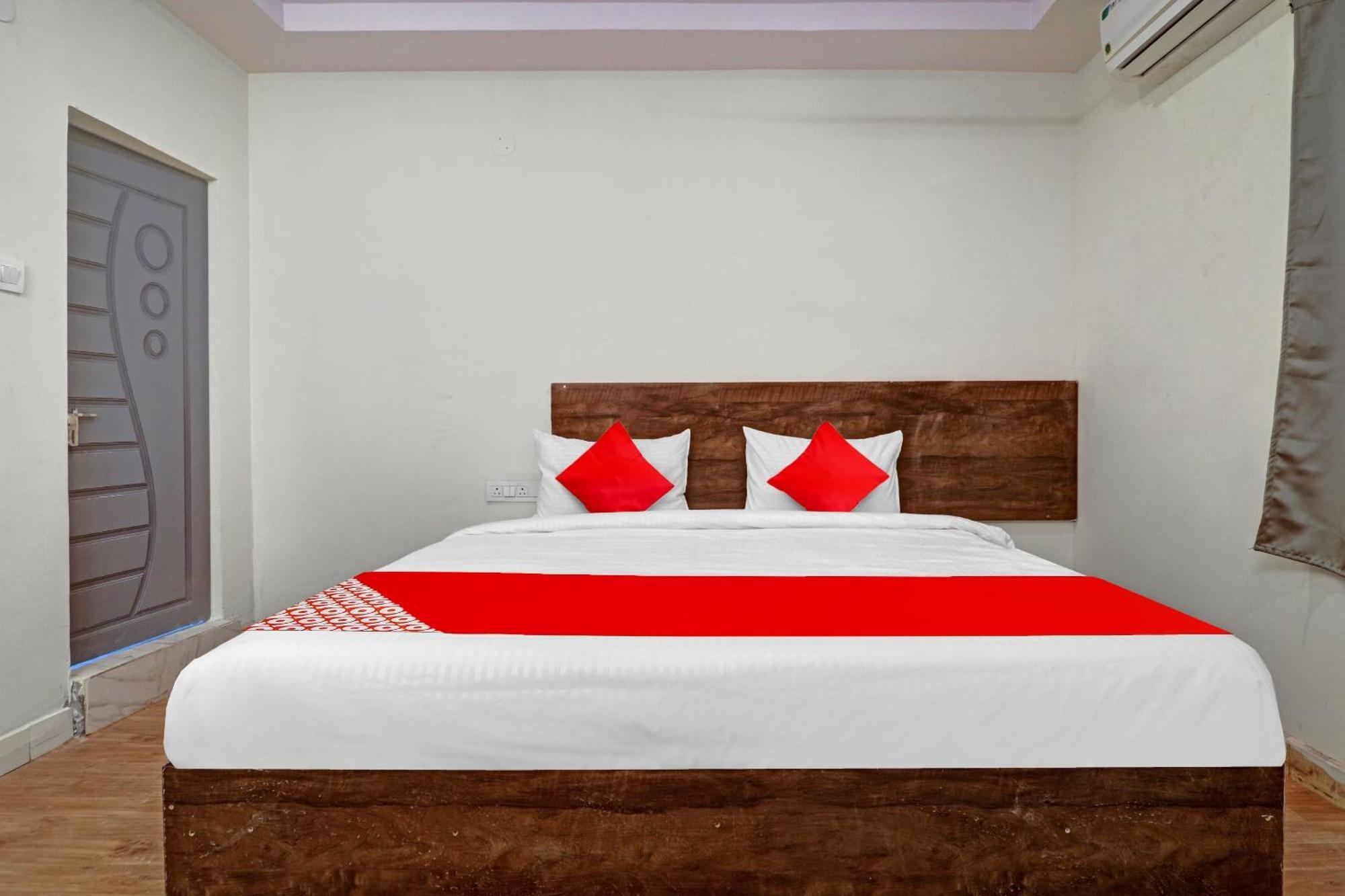Hotel O R Square Bn Reddy Sururnagar Eksteriør billede