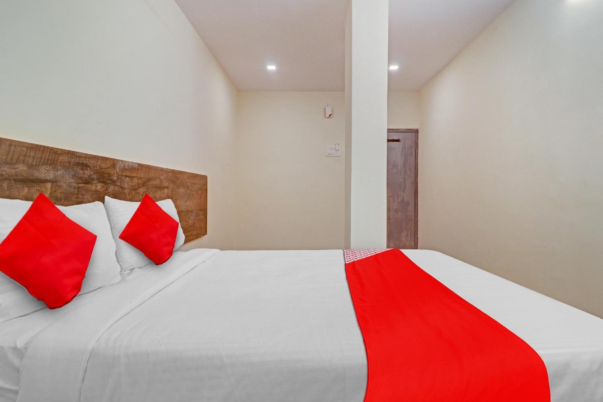Hotel O R Square Bn Reddy Sururnagar Eksteriør billede