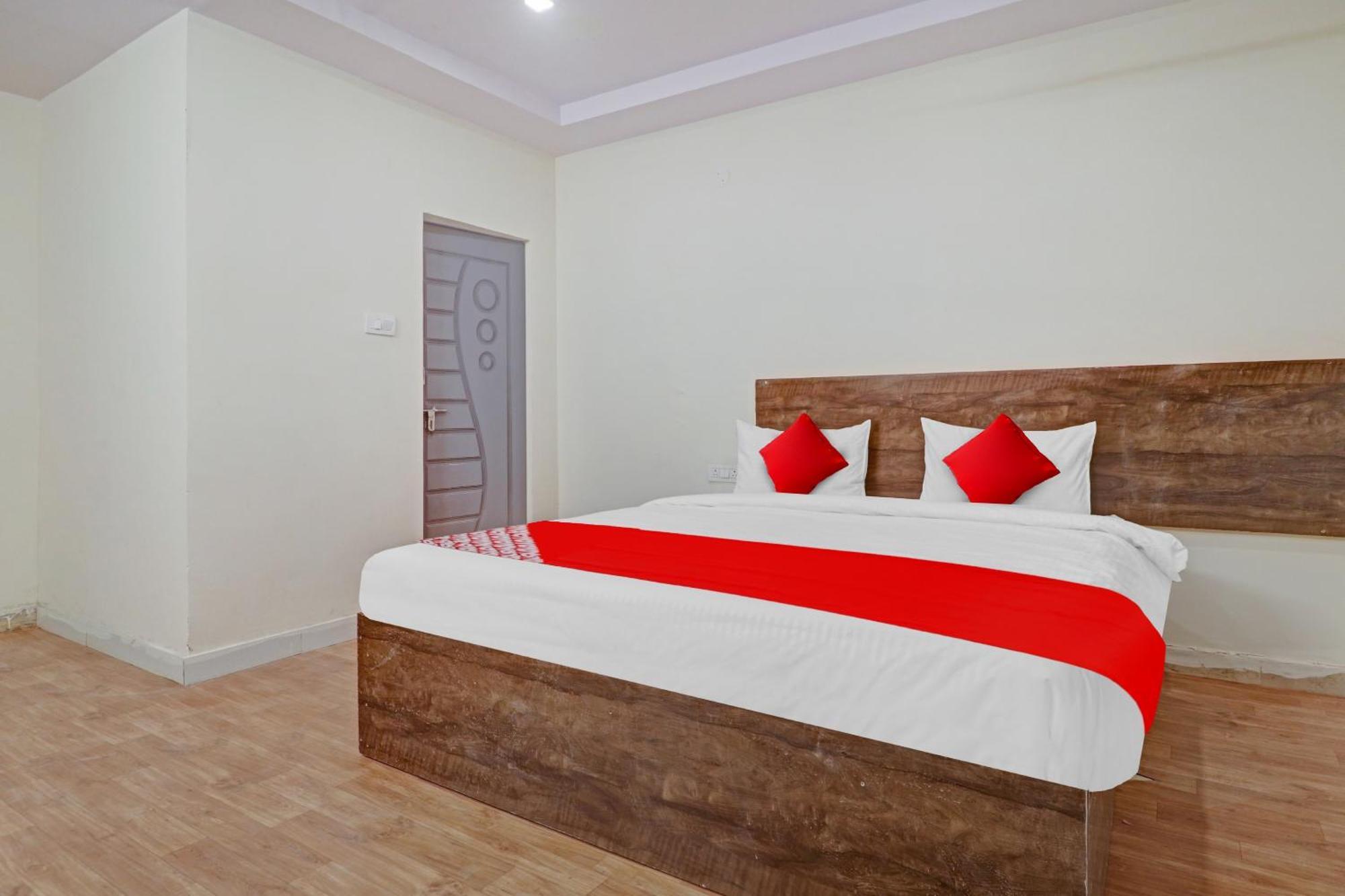 Hotel O R Square Bn Reddy Sururnagar Eksteriør billede